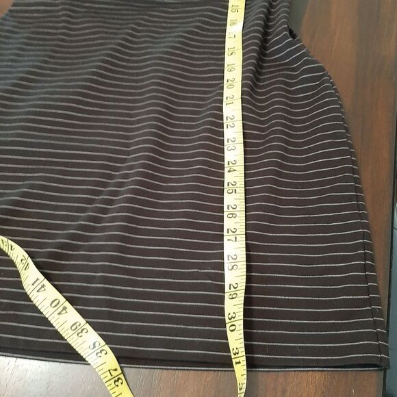 Express Fitted Tshirt Dress side zippered striped black  size small/p - Picture 7 of 9